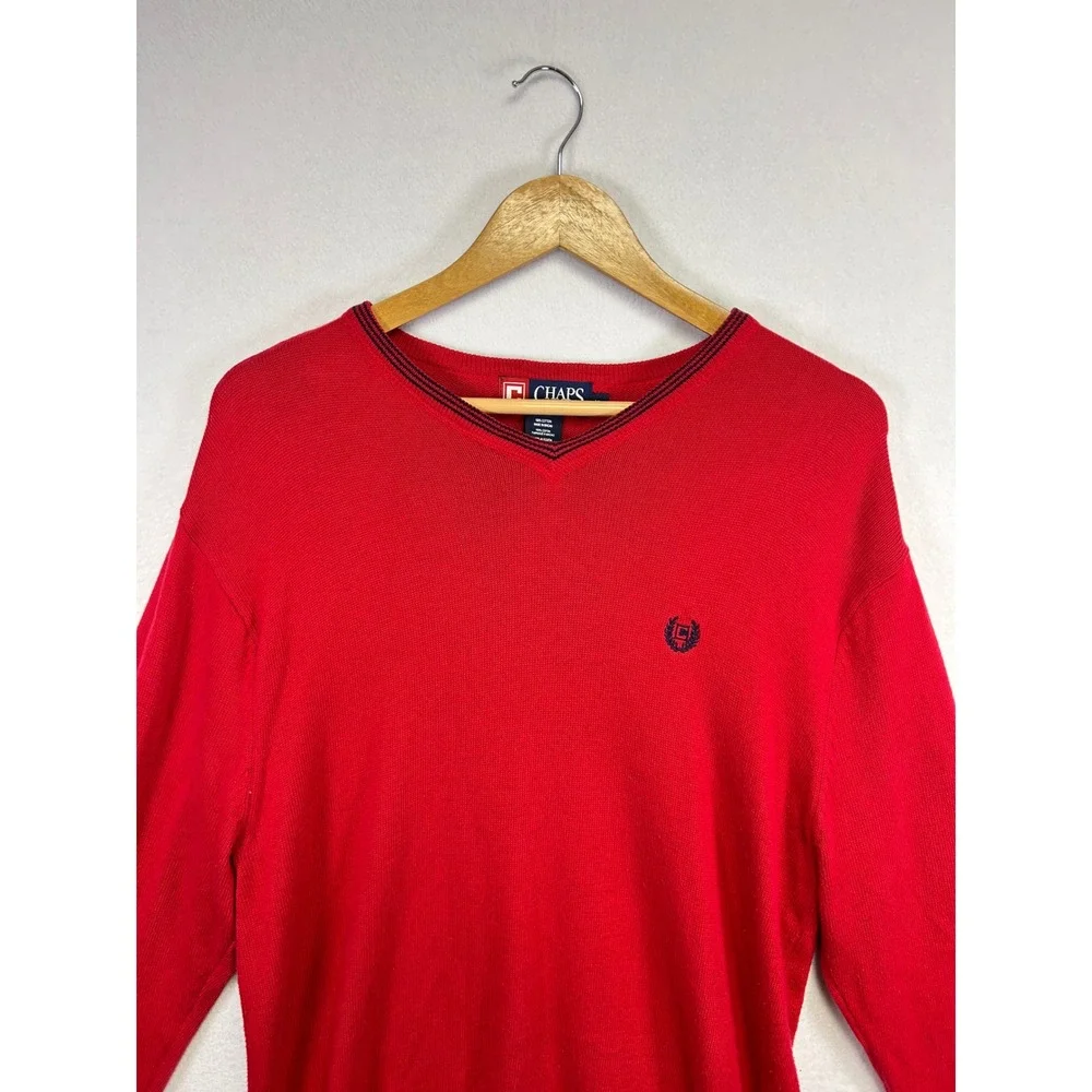 Chaps Red V Neck Cotton Sweater Men's Size M Embroidered‎ Logo Casual Peppy